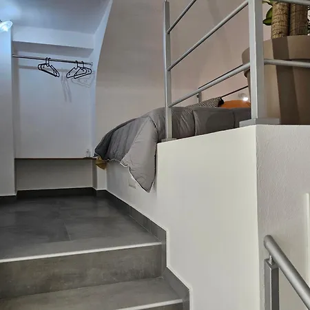 Casa Morena, Nel Cuore Di * נאפולי